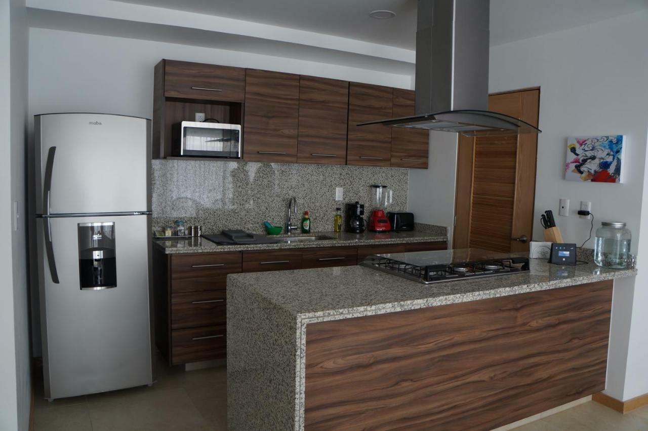 Metropolitan Suites Zapopan Esterno foto